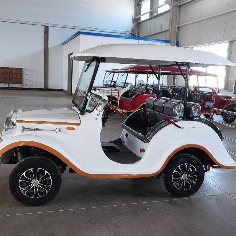 6 Seater Electric Golf Cart Outdoor Classic Car Transporting Visitors Amusement Parks Factory Price
