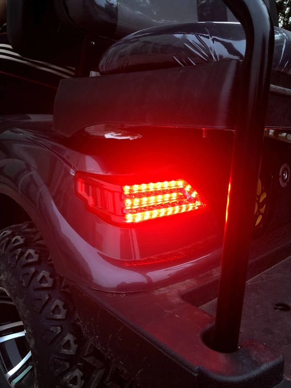 4 Wheel Electric Club Golf Cart 2024 Golf Factory Latest Design Brand New For Sale