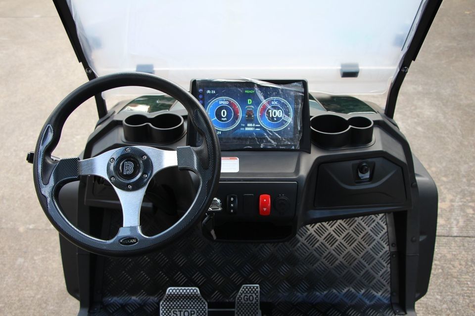 4 Seat Electric Golf Cart CE Certified Optional Lead Acid Battery New Design Golf Hunting Cart
