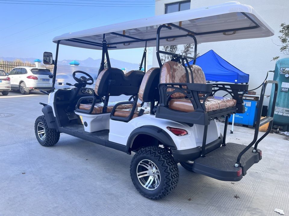 Off Road Electric Golf Cart 8 kursi untuk hijau atau kursus Kecepatan perjalanan maksimum 30km / h