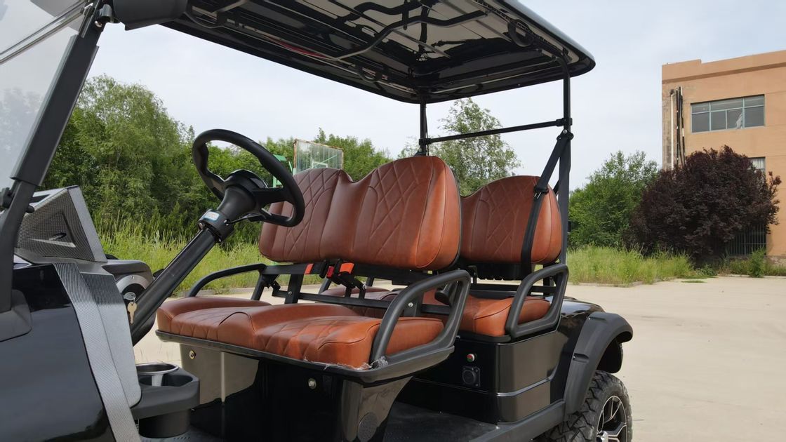 ที่นั่งใหญ่ที่สะดวกสบาย 2 ที่นั่งไฟฟ้า Custom Golf Cart ความเคลื่อนไหวสี่ล้อ Scooter สําหรับทุกวัย