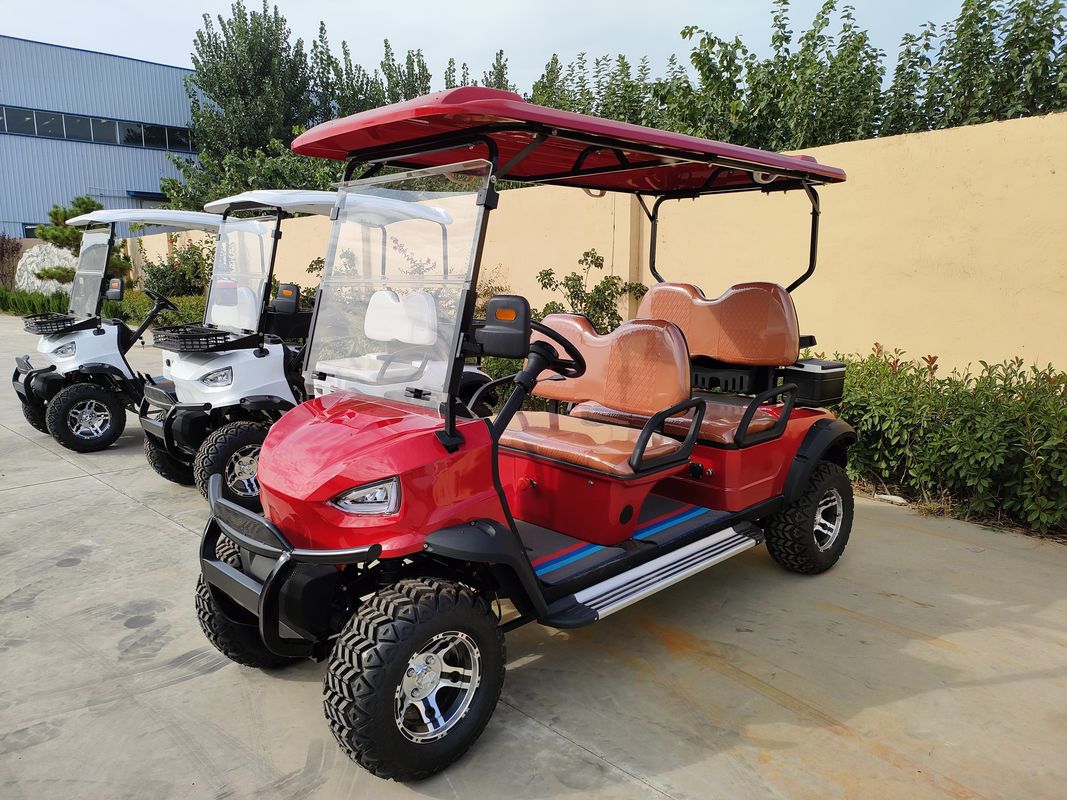 Rode elektrische golfkar met vier zitplaatsen en optionele offroadbanden, aanpasbaar logo, CE-certificering en een nominale lading van 2 - 1100 kg