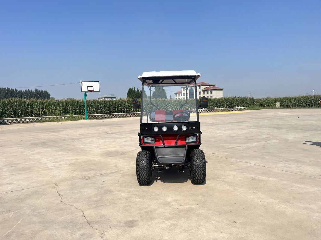 4 kişilik Klasik Kırmızı Elektrikli Golf Arabası Özel Lityum Pilli Özel Renkler Ve Logolar