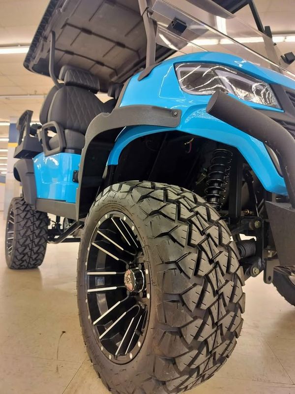 2+2 Classic Off-road Model Blue Electric Golf Cart Lithium Battery With Customizable Color And LOGO