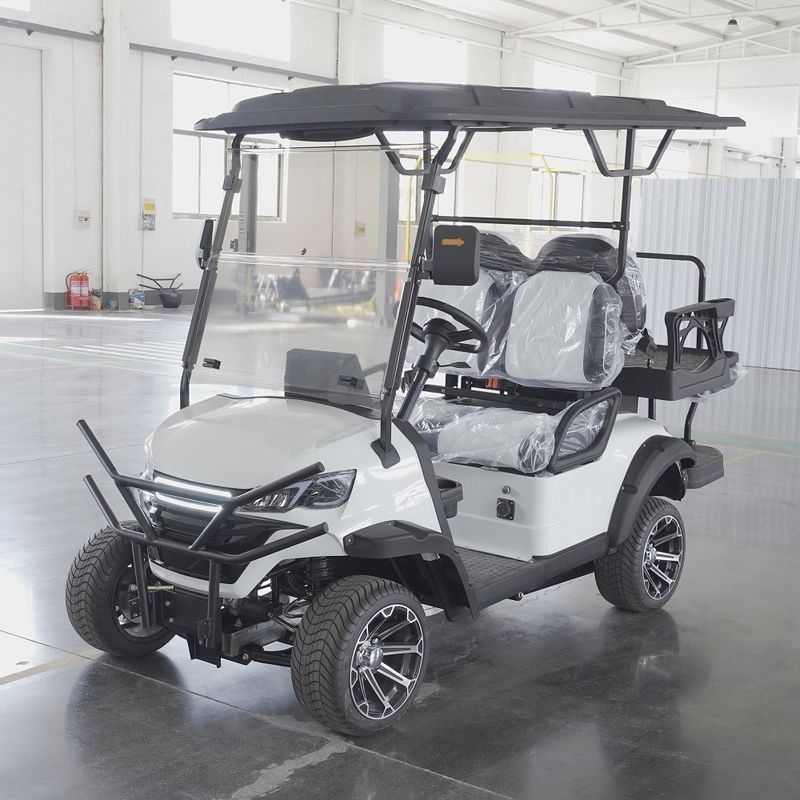 80km Travelling Range 4 Seats Golf Cart with and 3790*1260*1950mm External Size