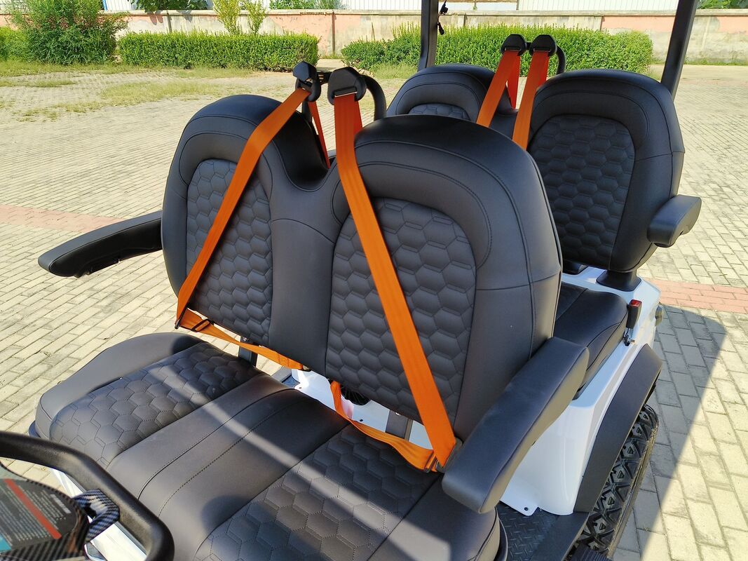 EV Golf Cart Powered by 5Kw Motor 48V 150Ah LiFePO4 Battery IP65 Waterproof Perfect for Outdoor Transportation Needs