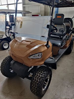 Brown Luxury High-End 4+2-Seater Lithium Battery Off-Road Electric Golf Cart Supports Customization